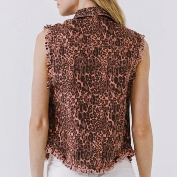 English Rose GrayLeopard Print Fringe Stud Collar Denim Vest Size Medium-Large - Picture 8 of 9